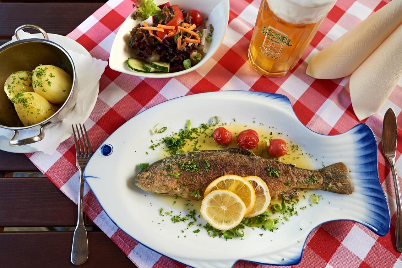 Esloher Brauhaus Екстериор снимка